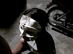 sex professional offers anal on the street for just 30 reais