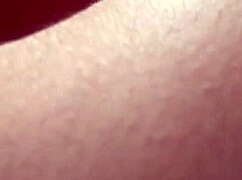 Pretty amateur gets creampie orgasm from wet pussy fucking