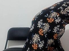 latina woman dancing and shaking her big ass and tits so good! 😍