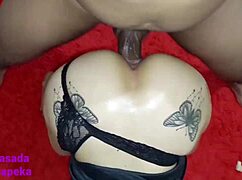 before giving my ass i sucked that delicious cock