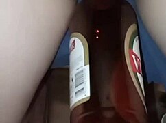 gretala incinta è molto eccitata