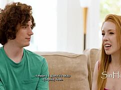 i'm watching stepmom schemes with madi collins and jodie johnson in cinema