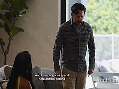 Ey, ¿cómo un perdedor acaba follando a la hermanastra de mi novia infiel Nicole Kitt?