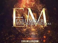 Cami Parker Licks Blonde Pussy in Lesbian Dildo Sex