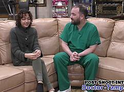 Dr. Tampa checks Brooklyn Rossi's shaved pussy in her 1st gyno exam! 😲