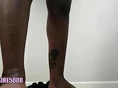 Look at this ebony MILF housewife twerking her fat ass with that small waist – so sexy!