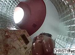 Ostra zabawa pod prysznicem z Christy i Dahlią, o tak!