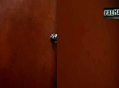 Našel jsem zralou ženu na ulici pro intenzivní psí styl