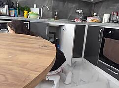 Ha camminato per casa mia senza mutande