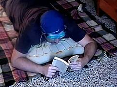 Experiencing teasing from Roberta's foot scent