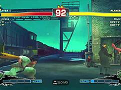 Новинка-ниндзя тренирует каратэ со своим учеником на улице