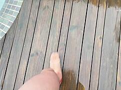 友達の息子に欲情してクリームパイ