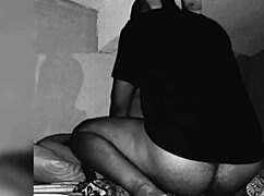 Spy Cam Kinantot Si Kumare in Doggystyle Creampie Orgasm