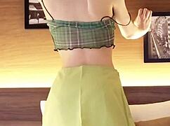 japanese girl in navel-baring outfit 😍