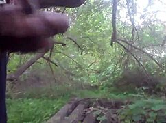 Outdoor cum shot in the trees 😍