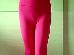 Misr4 In Tight Pink Leggings During Workout