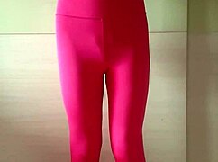 Misr4 In Tight Pink Leggings During Workout