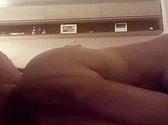 Couple shares homemade creampie moment