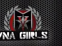 Kay Lovelyjeve okrogle joške dobijo velik kurac za noč čarovnic.