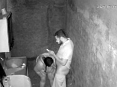 Rejtett kamera kapja el a latin mostanyát a mostfiával tiltott baszásban