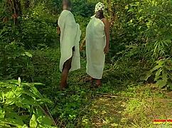 Açık Hava Çalı Sikmesi Eski Kız Arkadaşla, Büyük Siyah Sik ve Cumshot