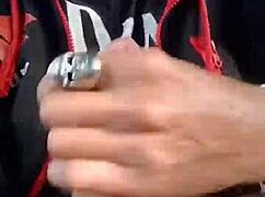 A srác mondja: Maszturbálok ezen a francia vonaton.