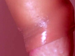 Японская сводная сестра глотает сперму от минета