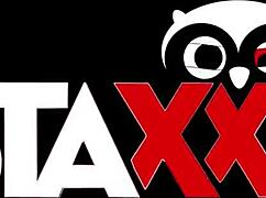 i had interracial lesbian fun with two milfs by the pool