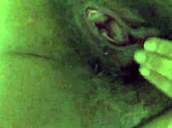 Juicemyanal Rubs Her Gapping Pussy Until She Squirts