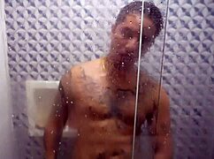 샤파디냐 초대해서 샤워하고 보지에 맛있게 박아서 싸!