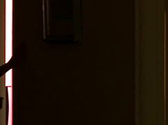 巨乳レズ熟女が巨乳彼女に顔面騎乗クイニング！可愛いカップルでぴったり密着