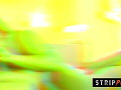 Busty MILF strips and dances to make you explode! 💥🍑