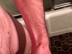 Watch This Guy Masturbating His Huge Monster Cock!