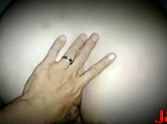 amigo do meu marido me pegou desprevenida e adorou minha bunda grande