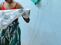 Cel mai bun sex 2025 - când prietenul meu a venit acasă eram singură, prietenul meu a profitat și m-a futut în timp ce jucam