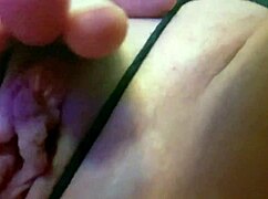 Hot Goth Girl Masturbates