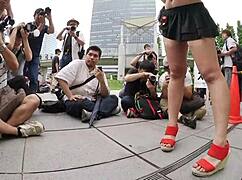 C92 V03 01 Cosplay Extravaganza!