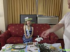 Luna Lips Pregnant in Gangbang with Many Horny Cocks?