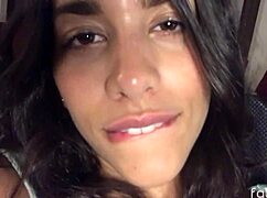 Wanna lick or bang my pussy? I masturbate and talk dirty in Spanish