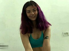 pareja amateur real tiene sexo duro y apasionado ambos llegan al orgasmo riding creampie