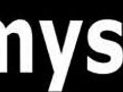 Bold Ebony Hottie Foxy Roxy Blows in Shower