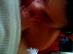 dayzee sucking again for fun in homemade video
