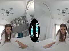 Сънна свалка в уетвър хостел с минет и хардкор секс 😍