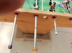 Прича о Кендибум, перуанској тинејџерки са малим сисама, прима пушење и јебање