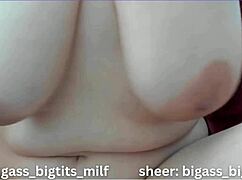 Fat BBW's Cameltoe Peeing with Anal Finger and Toys