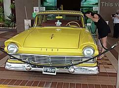 Girlfriend Loses Bet, Masturbates in Restaurant