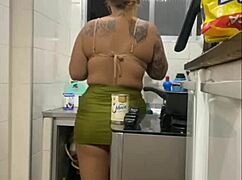 Feeding husband well, then he eats my pussy.