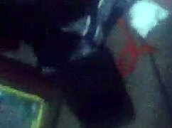 شرموطة نحيفة تمص بقوة لاتينية شابة 18+