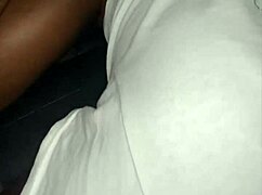 Его баба с дитем застукала нас за раздвиганием жоп