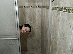 مساعدة في الاستحمام، ممارسة الجنس، قذف